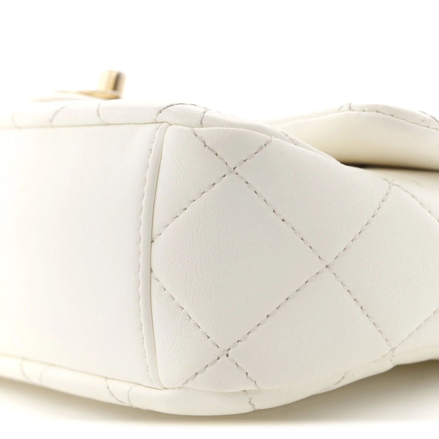 Shiny Lambskin Quilted Mini Flap White - Top Club
