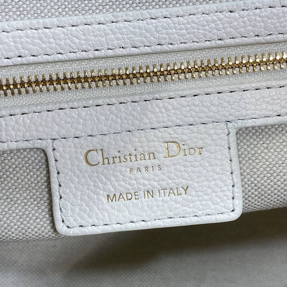 Dior Small Dior Voyage Bag(HIGH-END GRADE) - Top Club