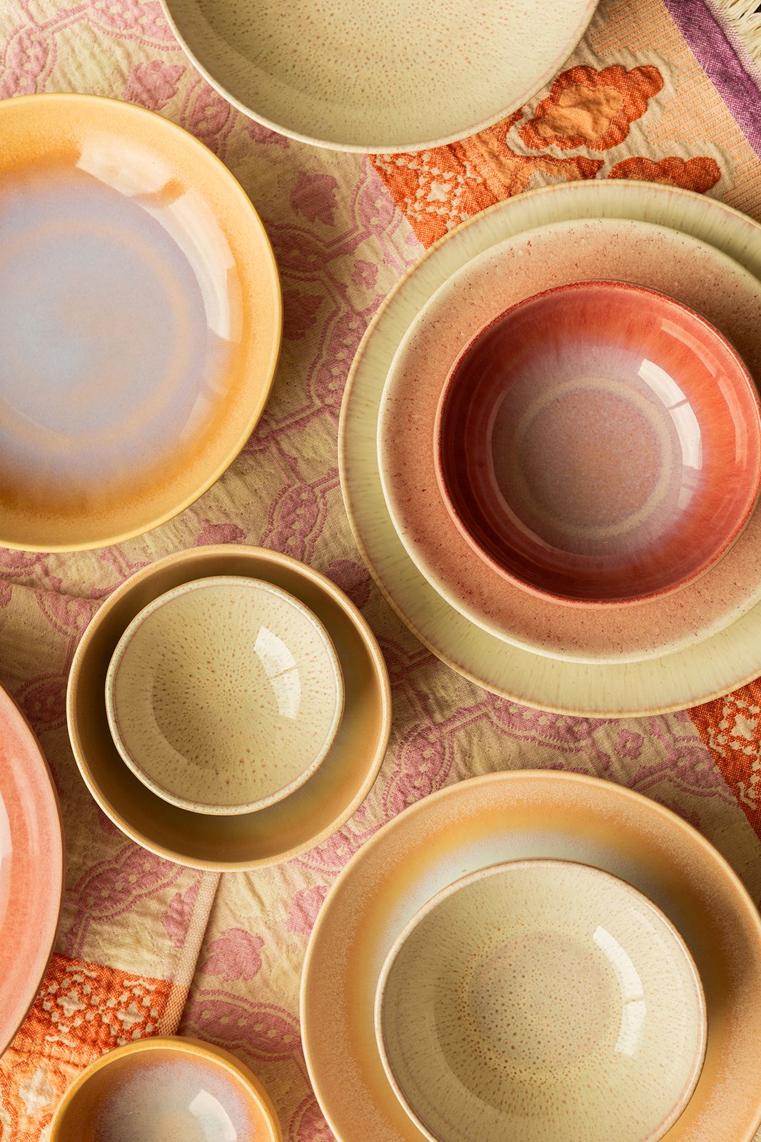 Pastabord lichtbruin reactive glaze funky