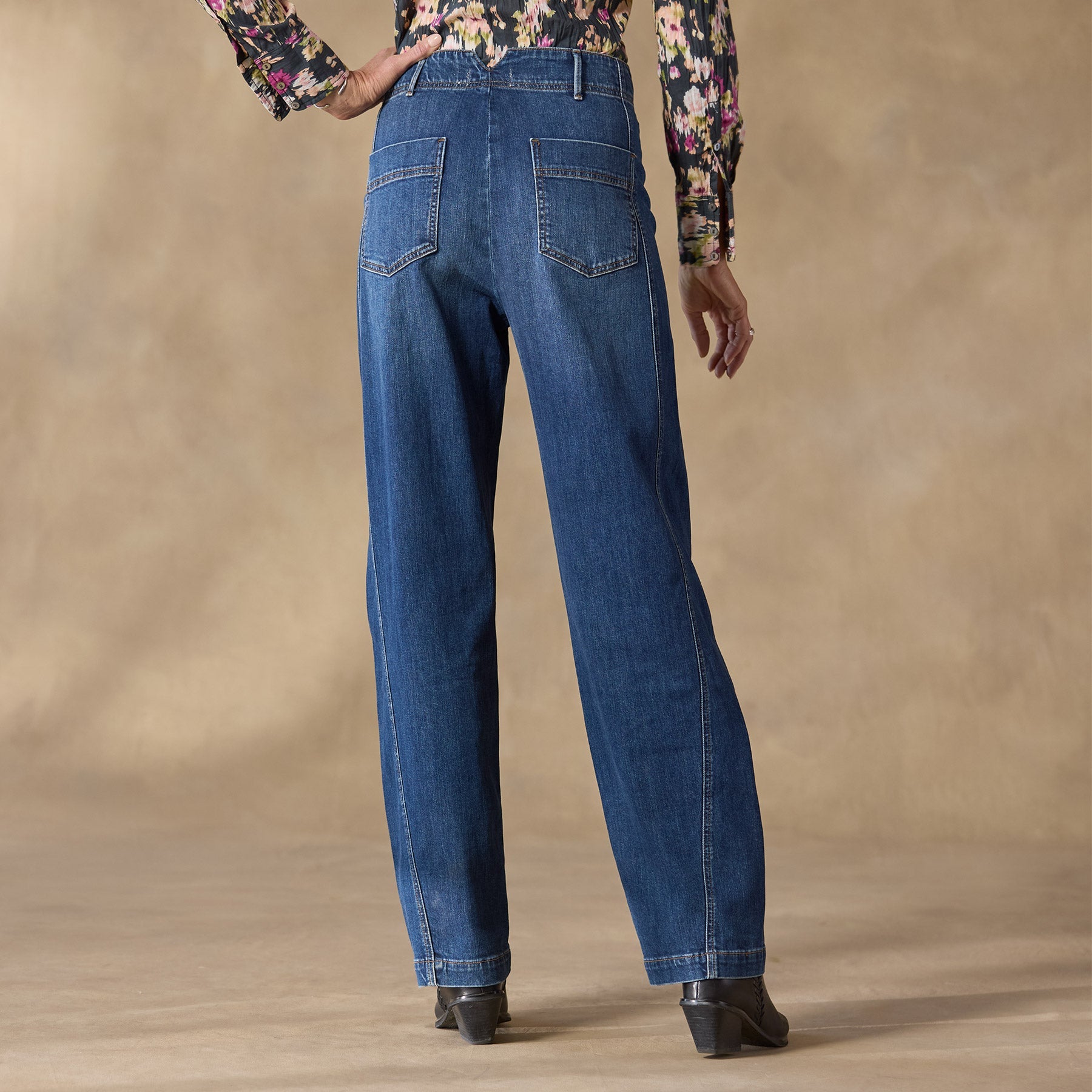 Relaxed Joan Jeans - Sundance Living