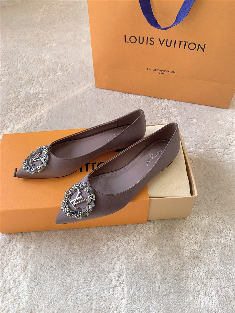 louis vuitton LV silk diamond buckle high heels - Sneaker Replica Workshop