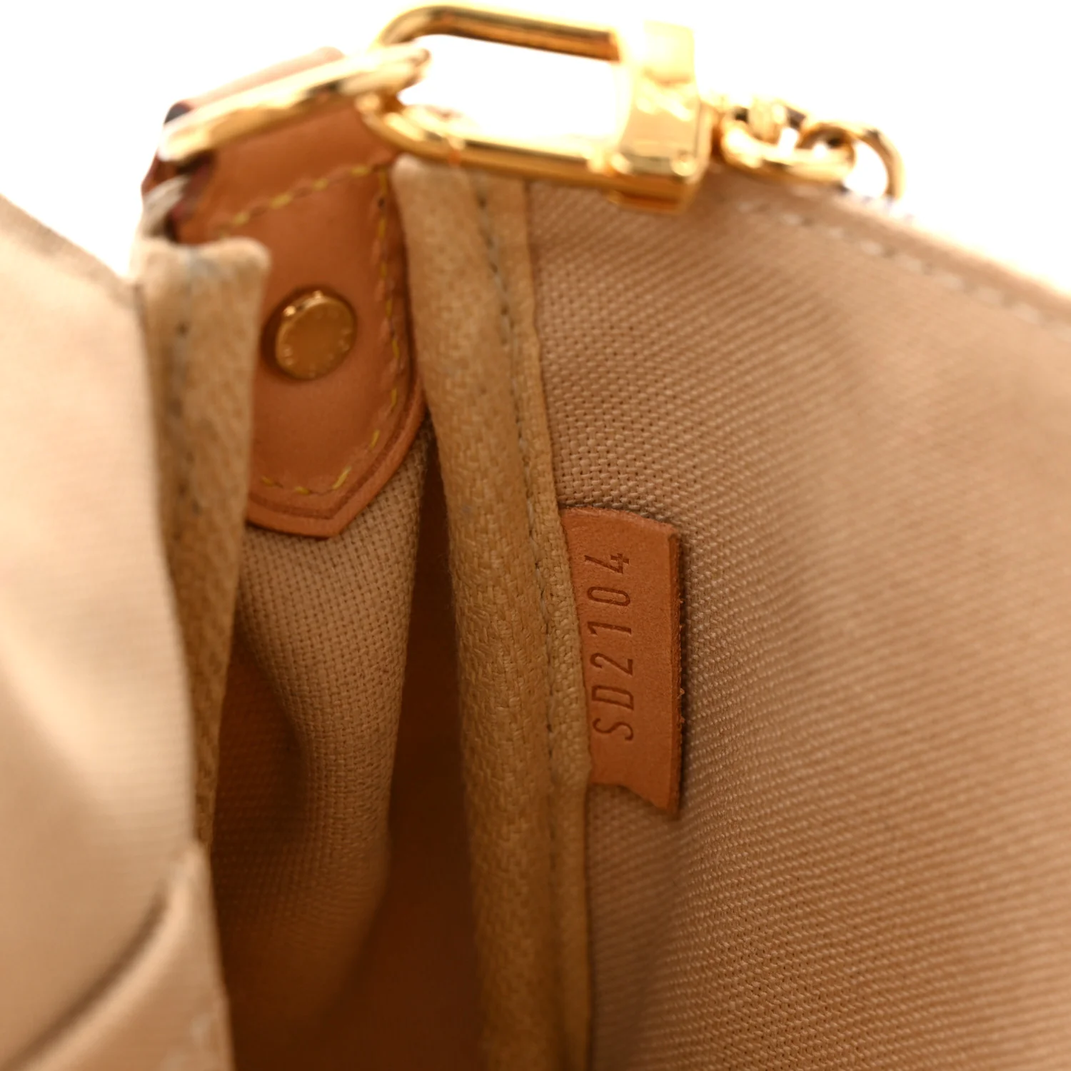 Damier Azur Favorite PM - Top Club