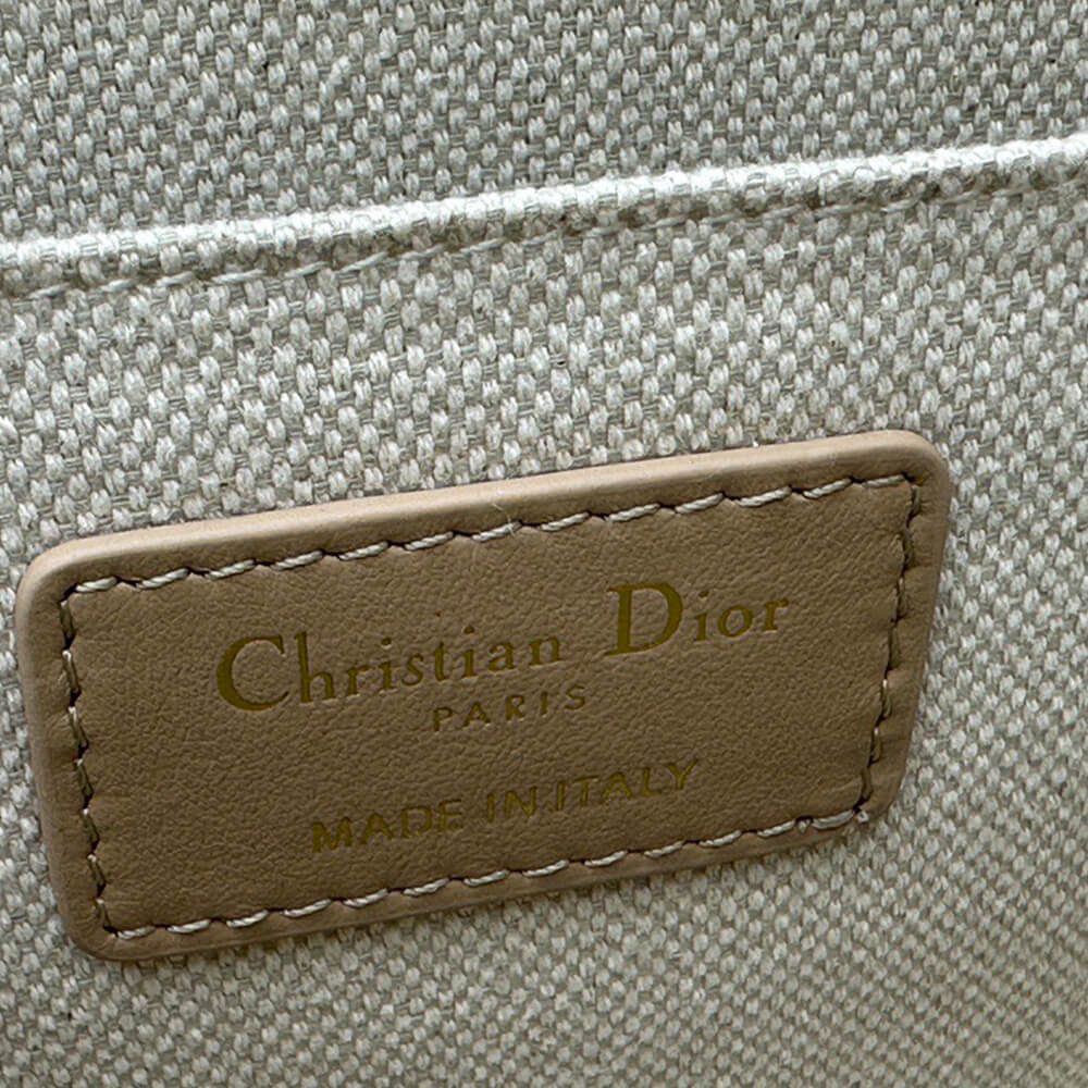 Dior Medium Dior Bobby Bag(HIGH-END GRADE) - Top Club