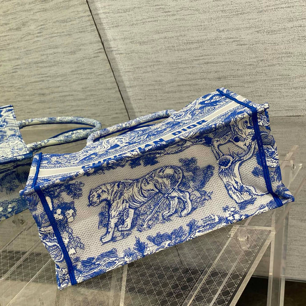 Dior MEDIUM DIOR BOOK TOTE - Top Club