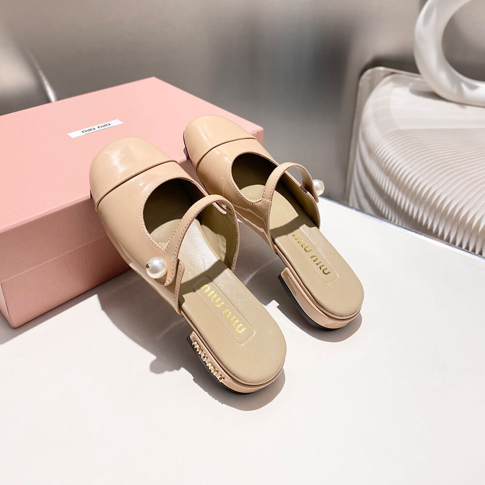 MiuMiu Mary Jane pumps - Top Club