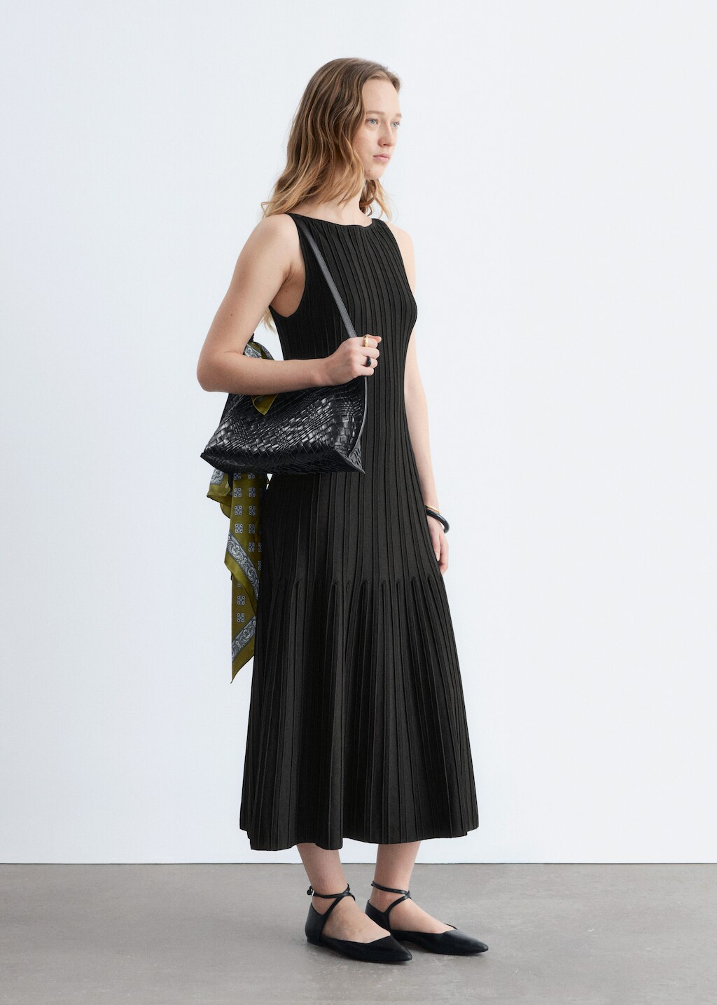 & Other Stories RIB-KNIT MIDI DRESS