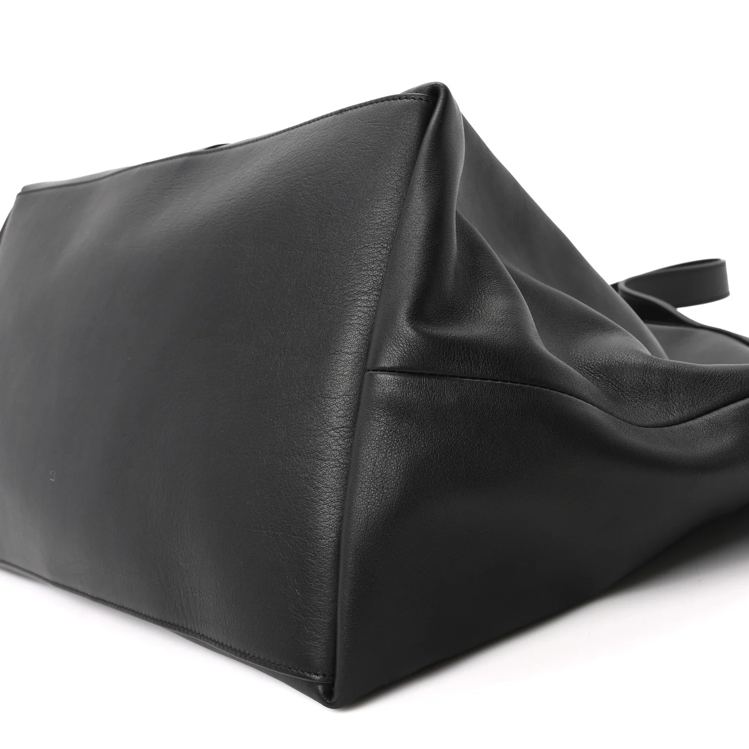 Calfskin Y Tote Black - Top Club