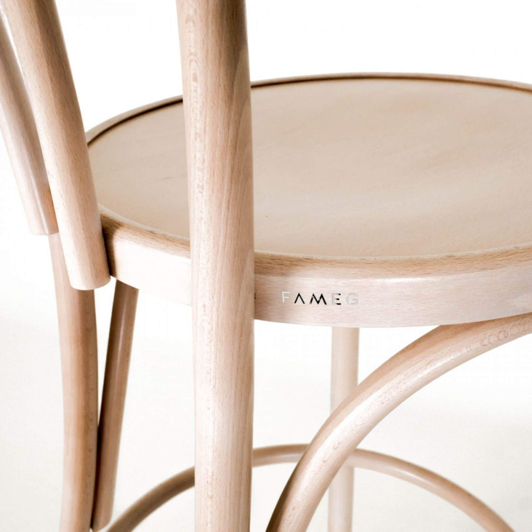 Vienna kruk whitewash - 75 cm