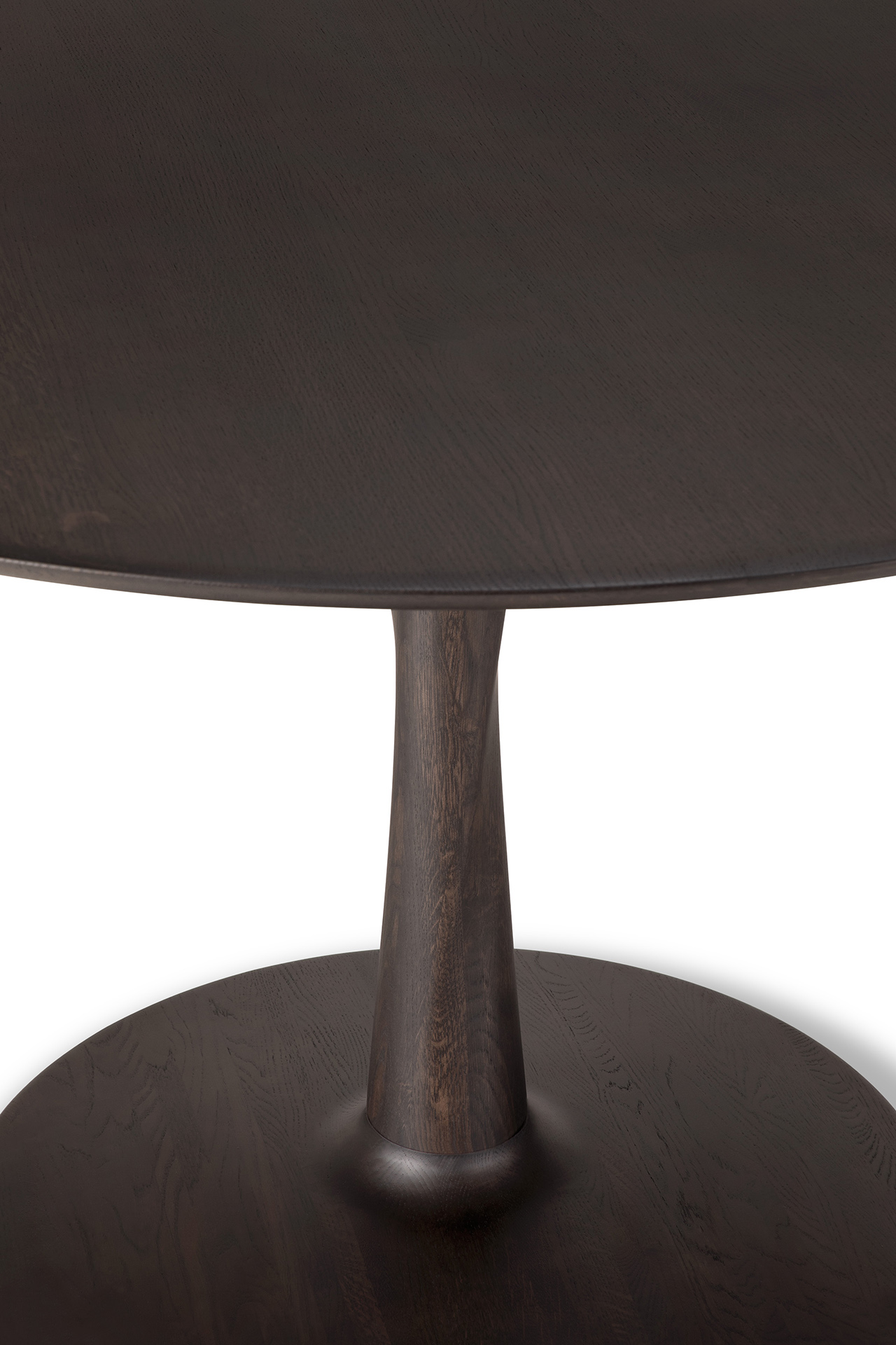 Eettafel Torsion eiken bruin Ø127 cm