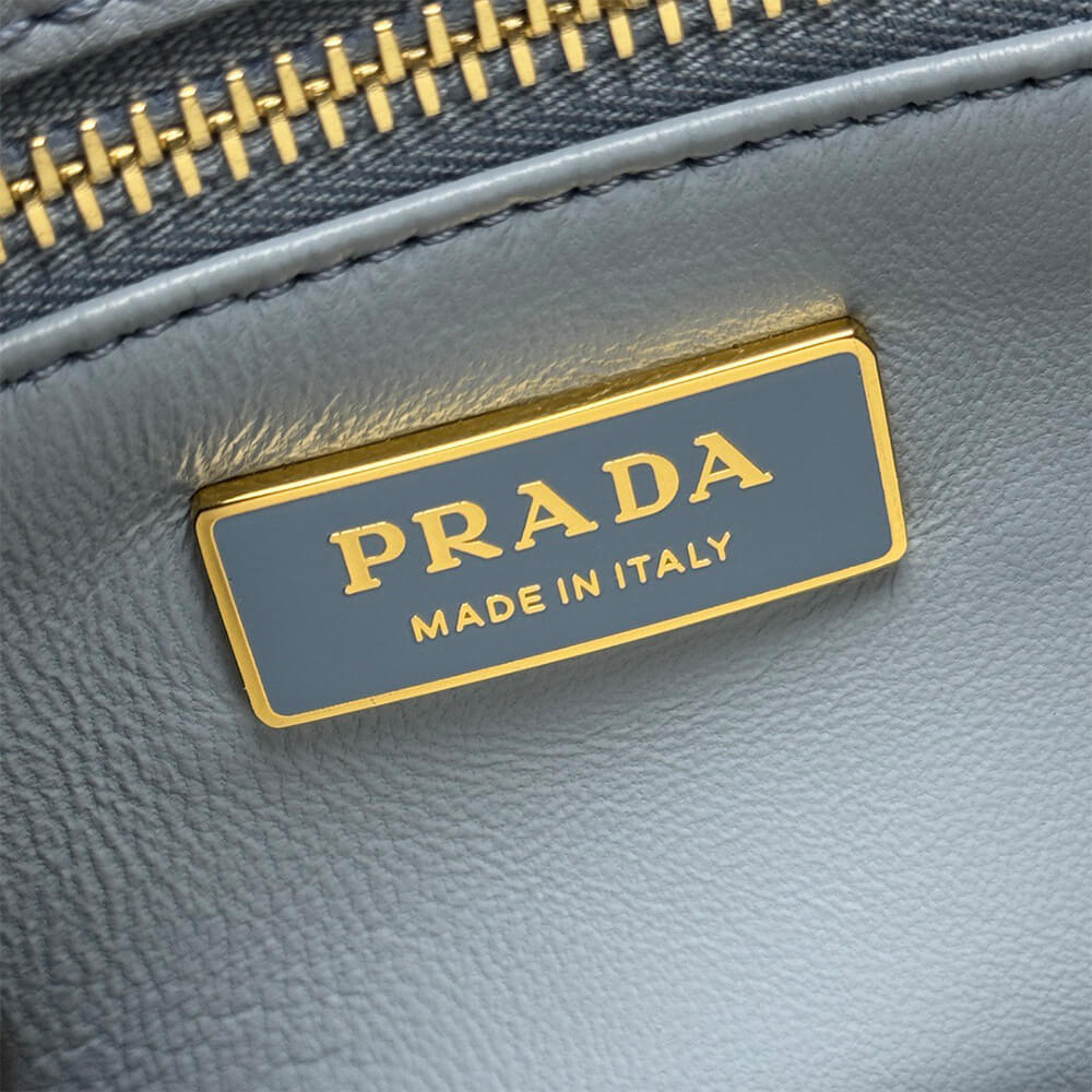 Prada Small Prada Galleria Saffiano leather bag(HIGH-END GRADE) - Top Club