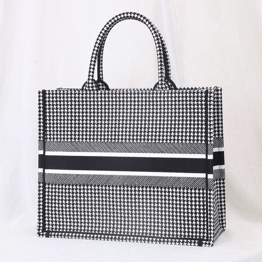 LARGE DIOR BOOK TOTE - Top Club