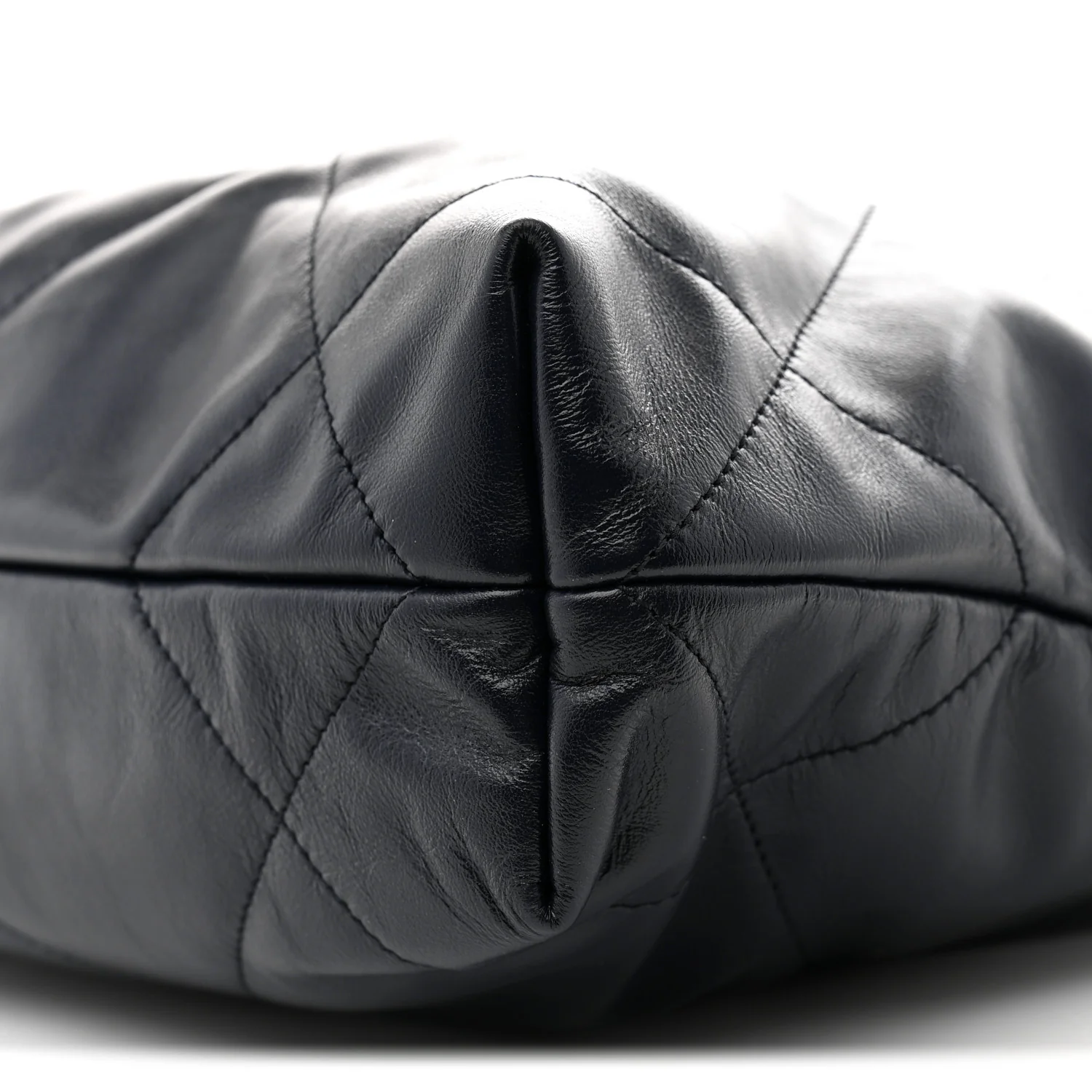 Shiny Calfskin Quilted Small Chanel 22 Navy - Top Club