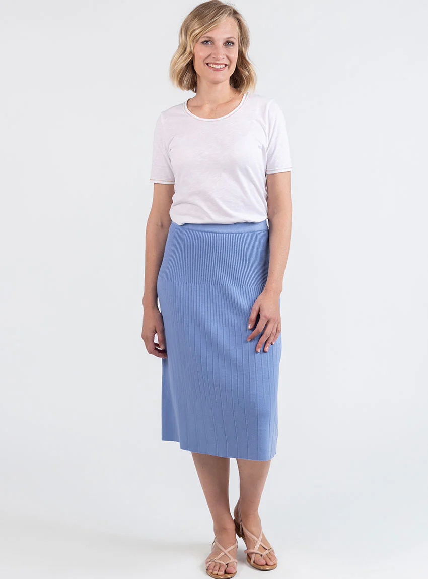 Jupe plissée femme fluide en viscose bleu aster