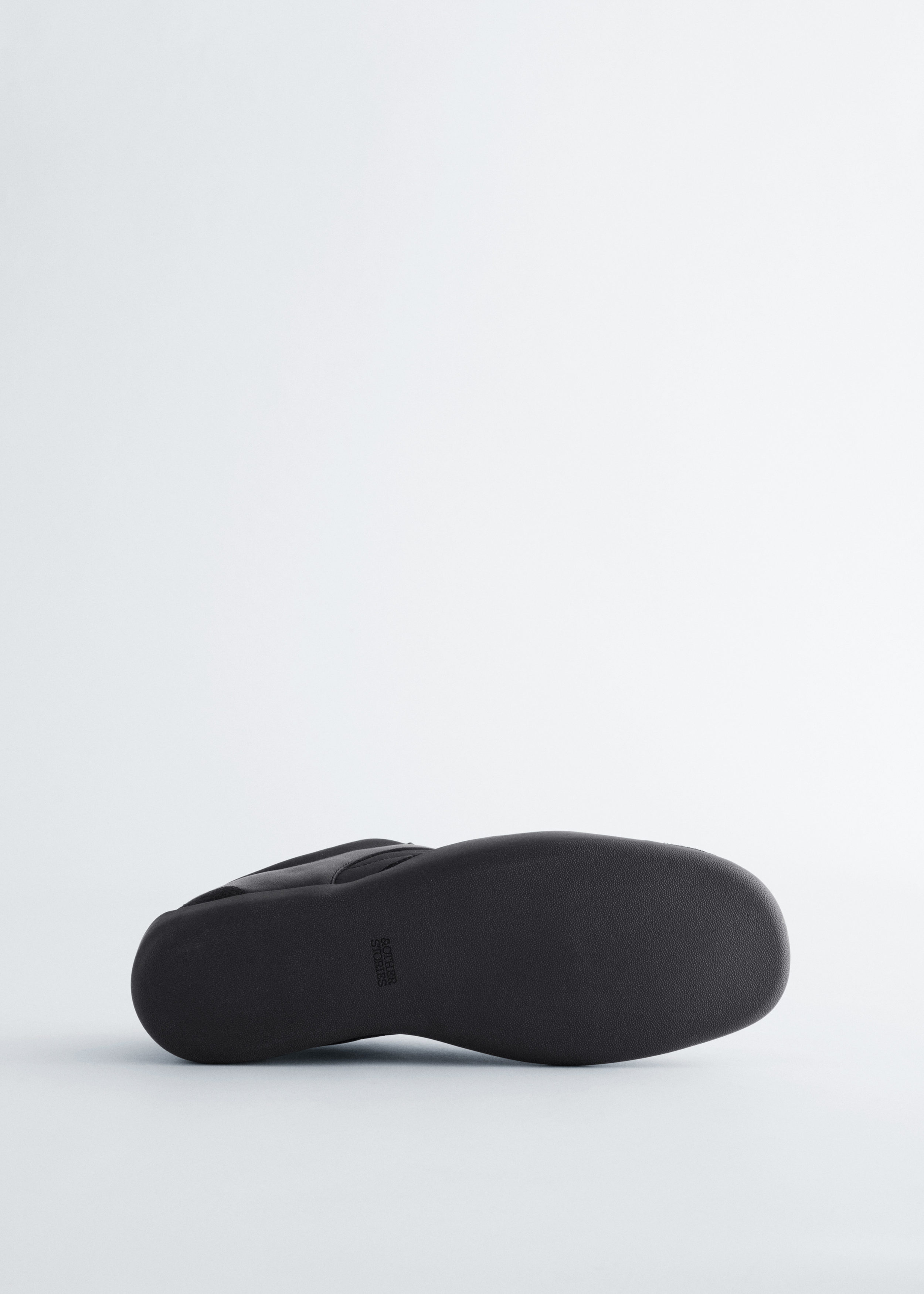& Other Stories MINIMAL LEATHER SNEAKERS