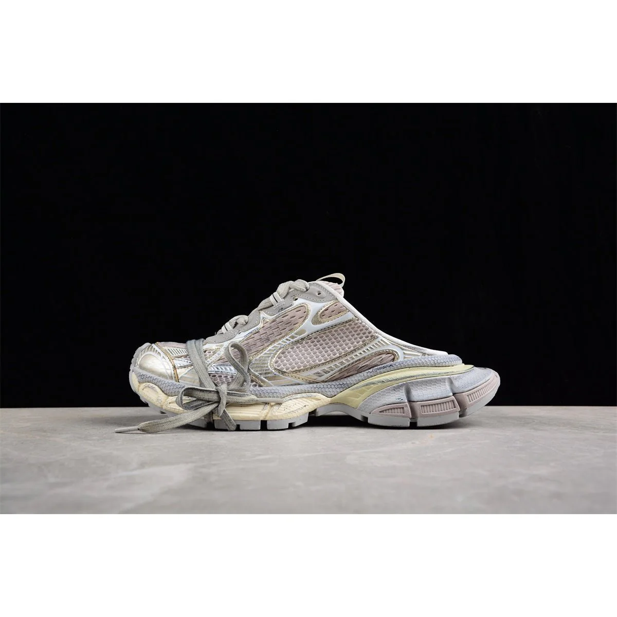 BALENCIAGA 3XL MULE x CHAMPAGNE GOLD - Sneaker Replica Workshop