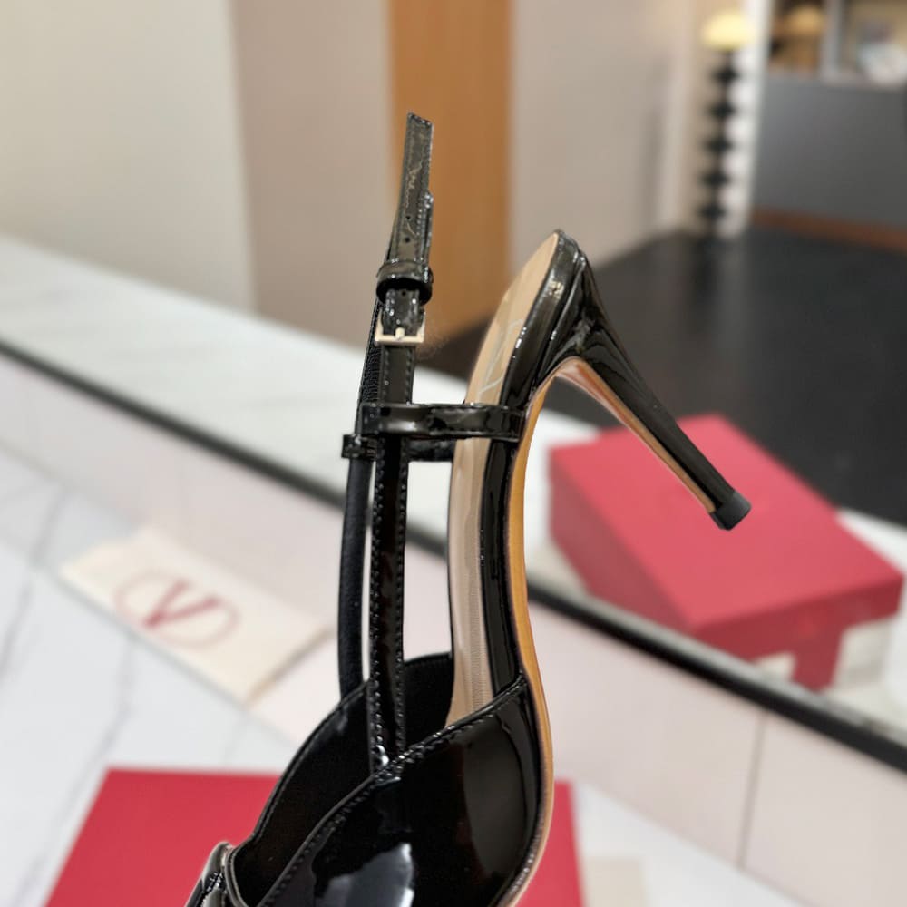 VALENTINO VLOGO SIGNATURE patent leather lace-up high heels (heel height 8 cm) - Top Club