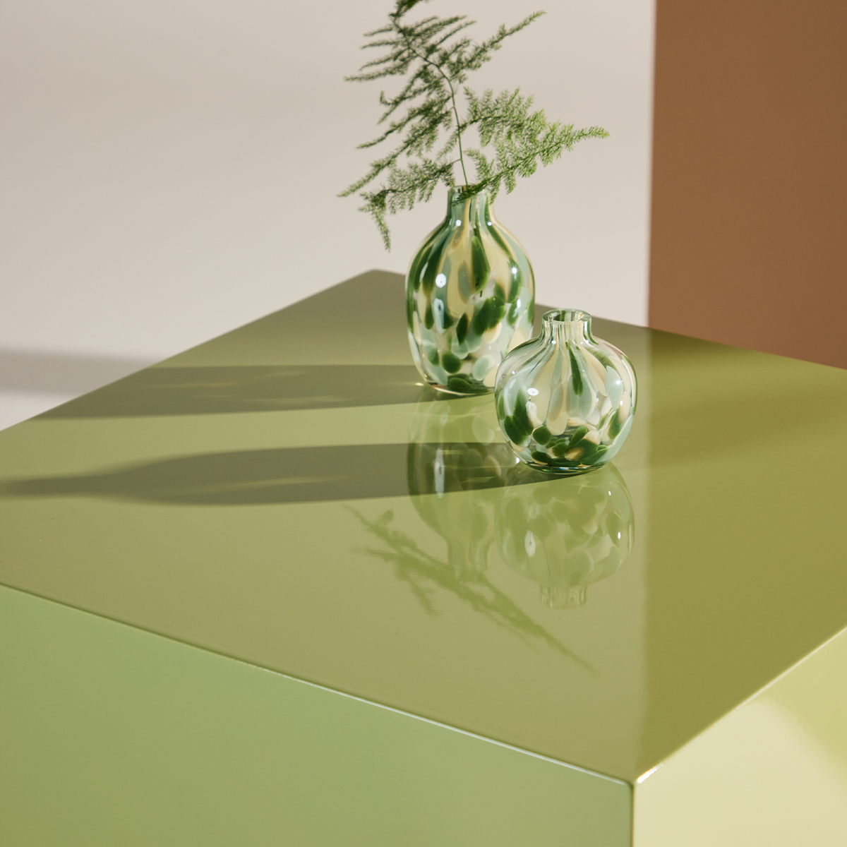Vierkante bijzettafel Zayn lichtgroen - 40 x 40 cm