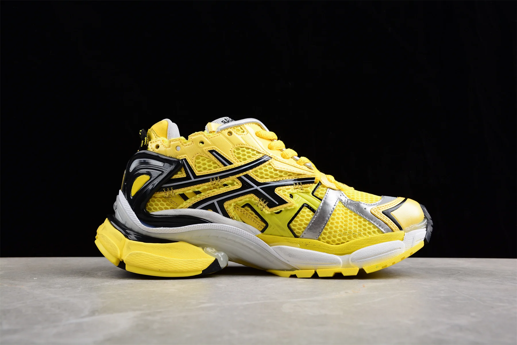 Balenciaga Runner 7.0 – Yellow - Sneaker Replica Workshop
