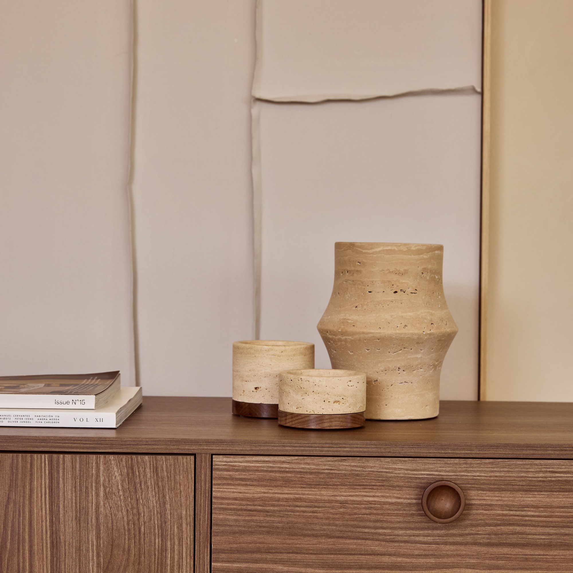 Travertine design vaas