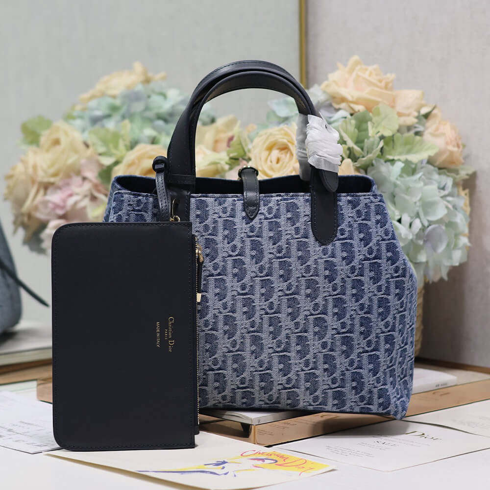 Medium Dior Toujours Bag - Top Club