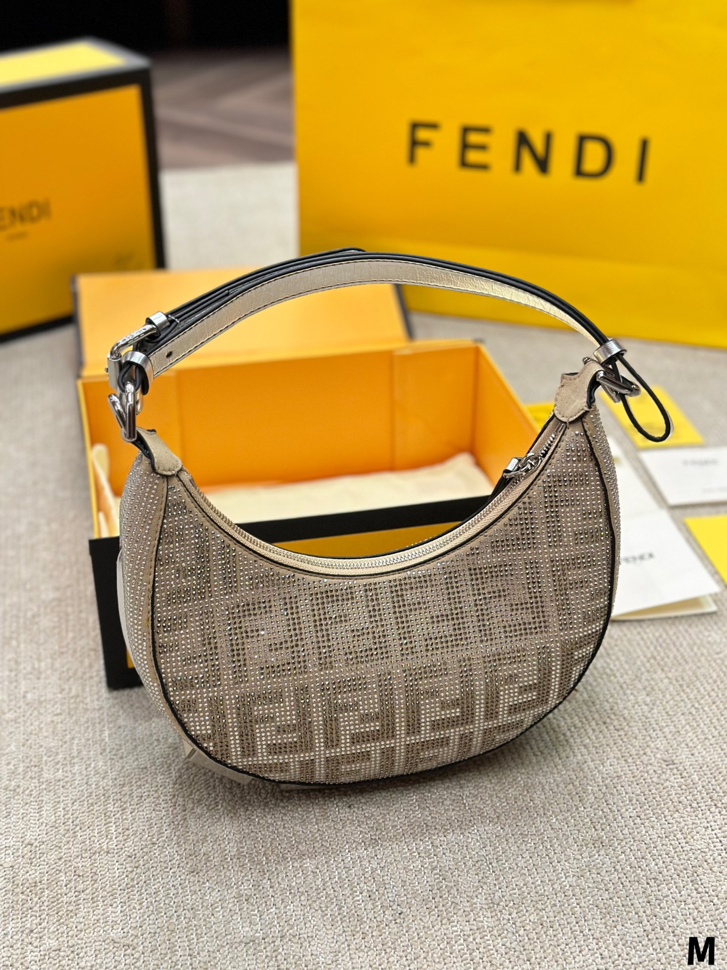 Fen 2024 Fendigraphy new arrival - Top Club