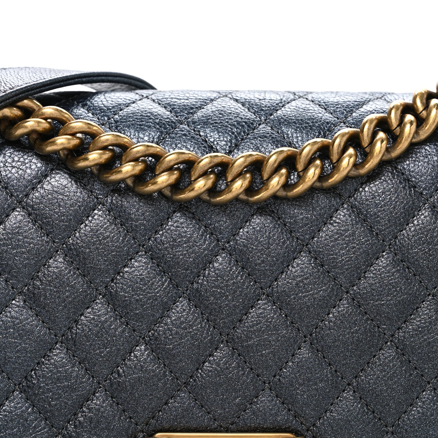Metallic Calfskin Quilted Medium Boy Flap Grey - Top Club