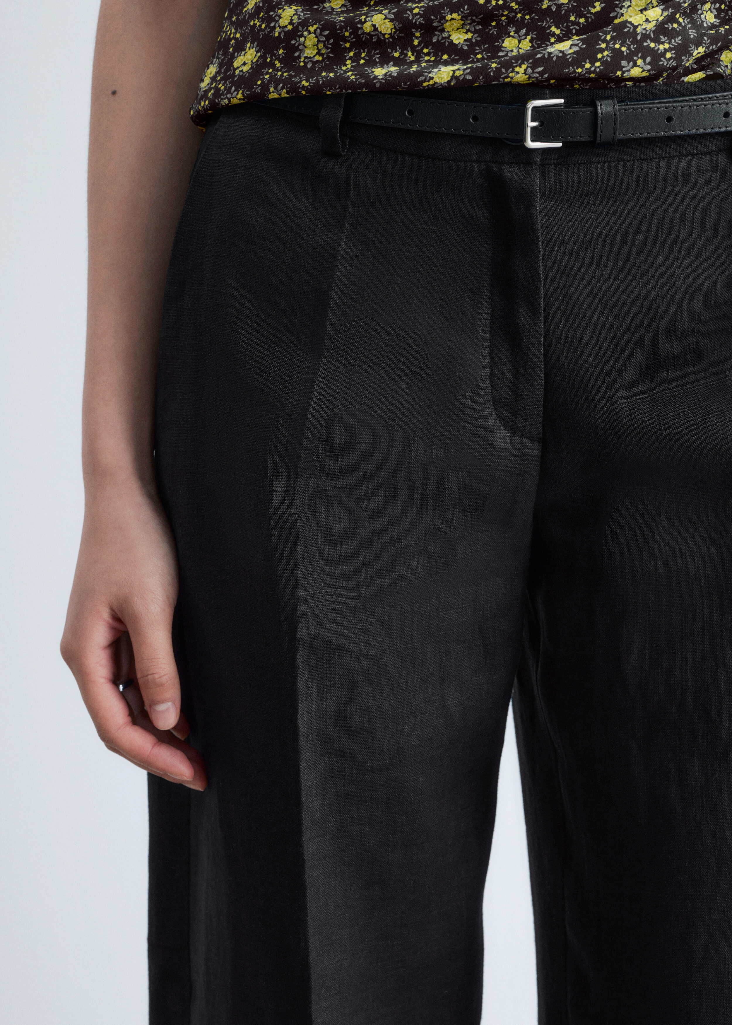 & Other Stories TAILORED LINEN TROUSERS
