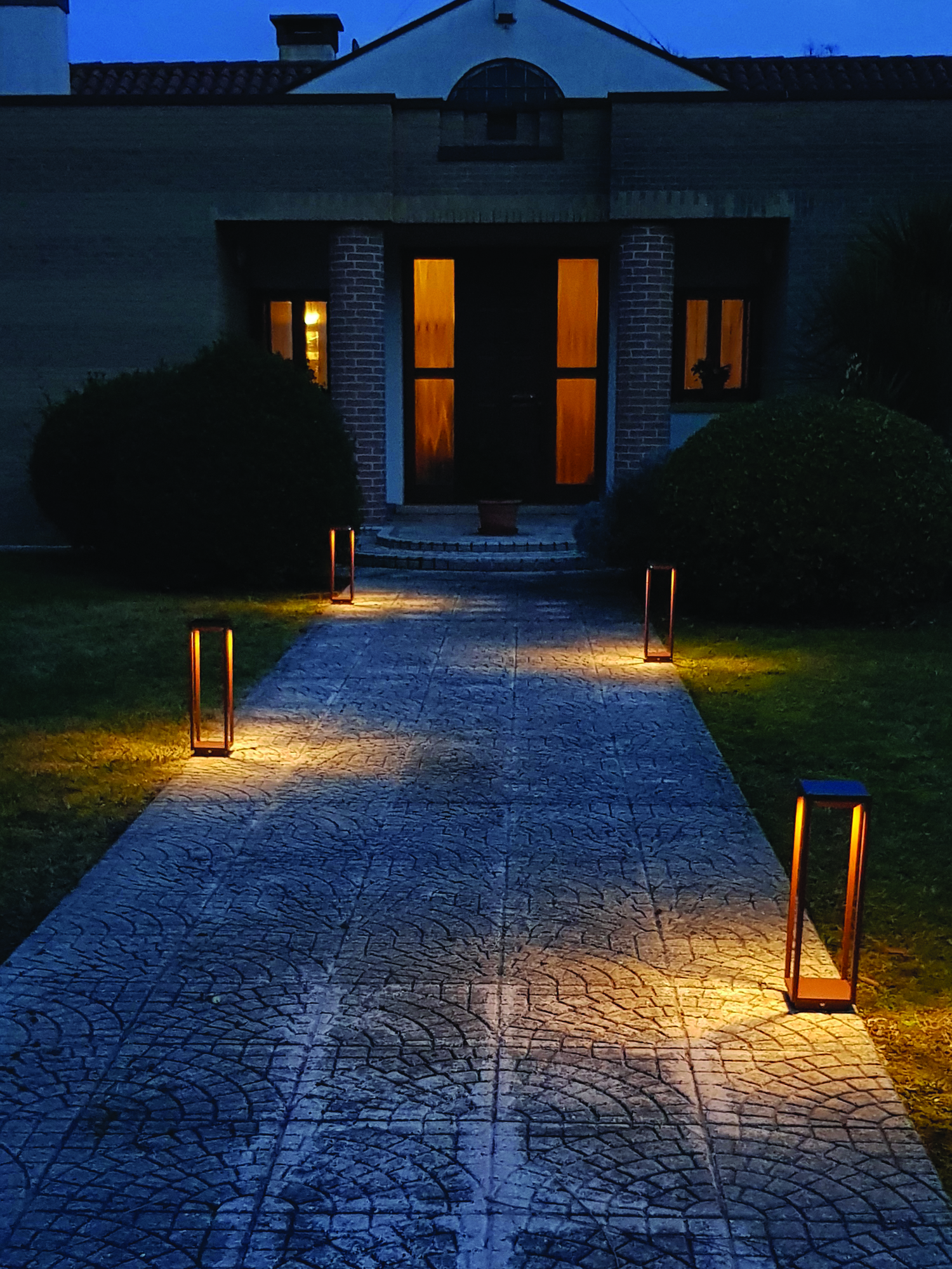 Zafferano zonne-energie Home vloerlamp M roest