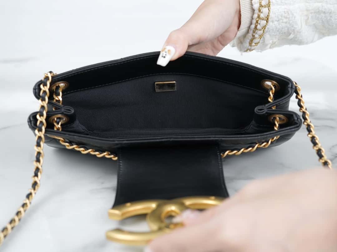 ???????????? ?????? Vintage Logo Quilted Lambskin Shoulder Bag 11.5x24x4.5cm - Top Club