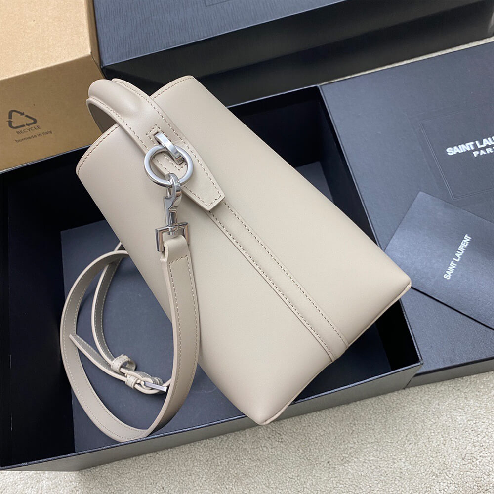 YSL LE 37 small in shiny leather - Top Club