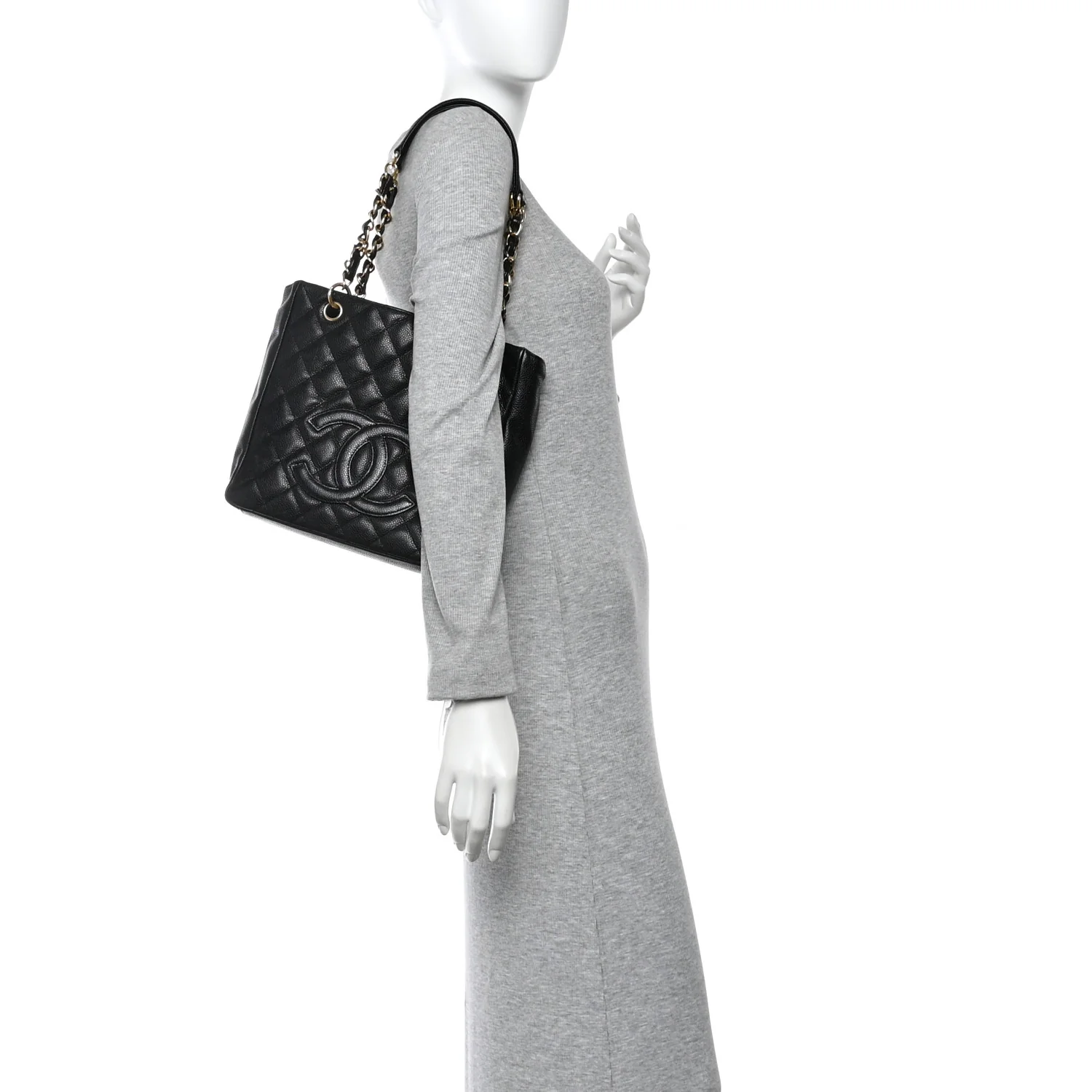 Caviar Quilted Petit Shopping Tote PST Black