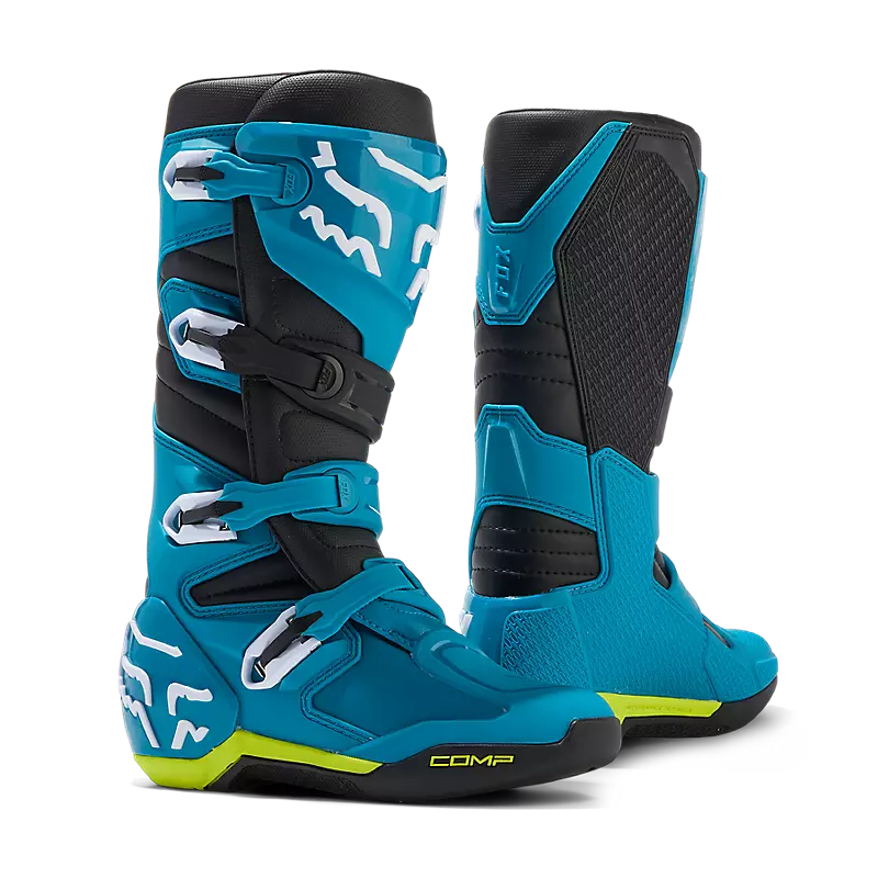 Complete boots