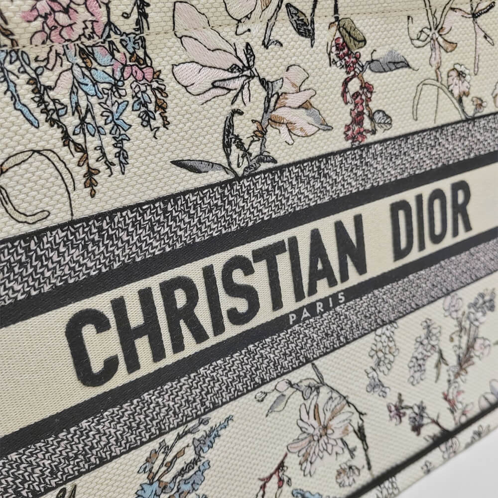 Medium Dior Book Tote - Top Club