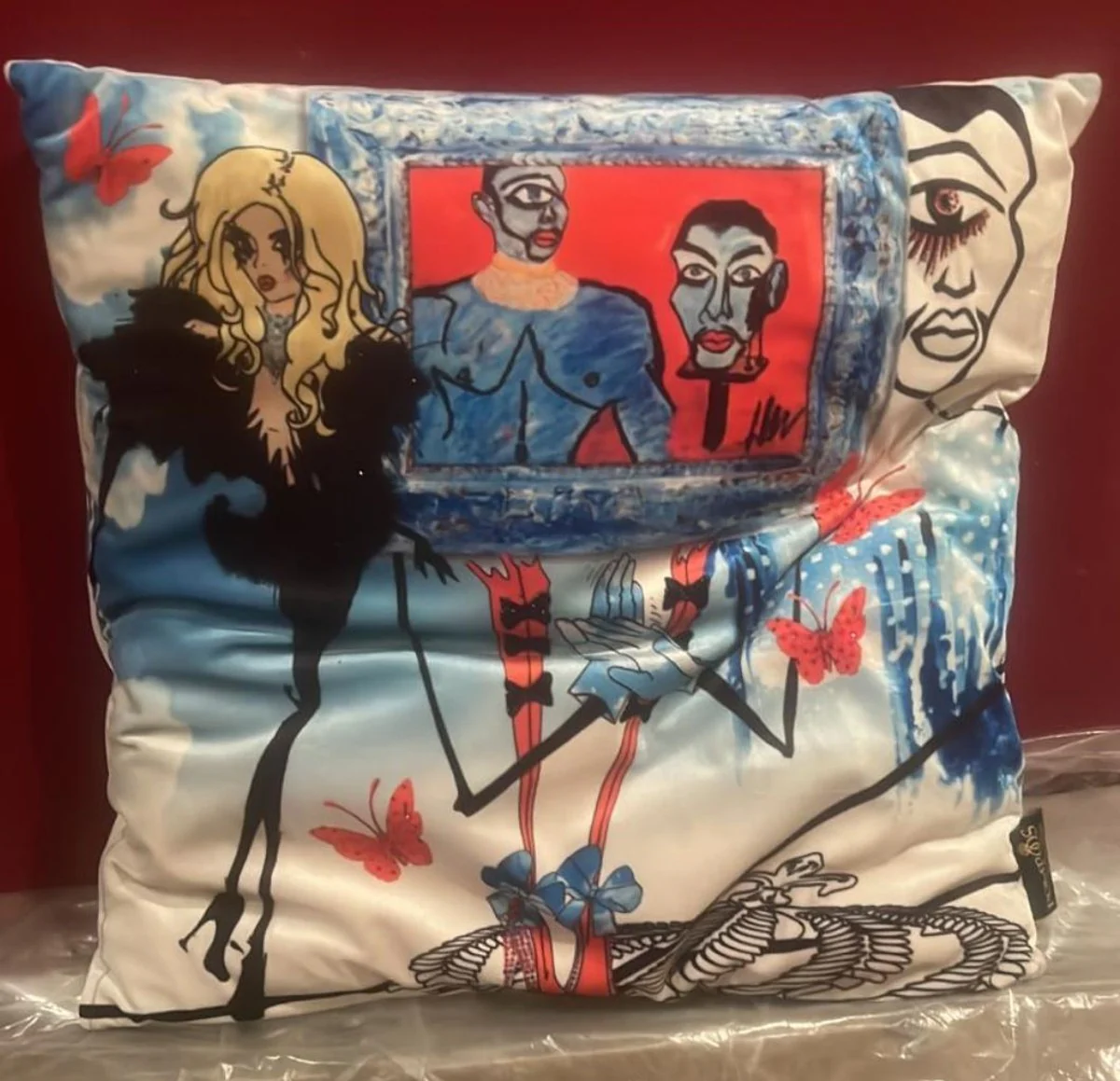 Harald Glööckler luxury decorative cushion Pompöös by Bunt 40 cm