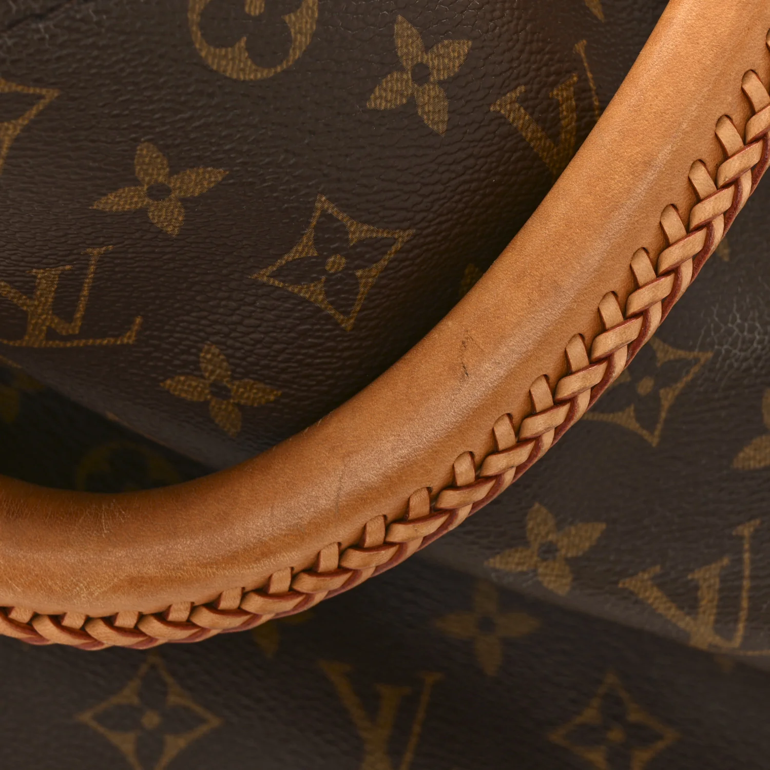 Monogram Artsy MM - Top Club
