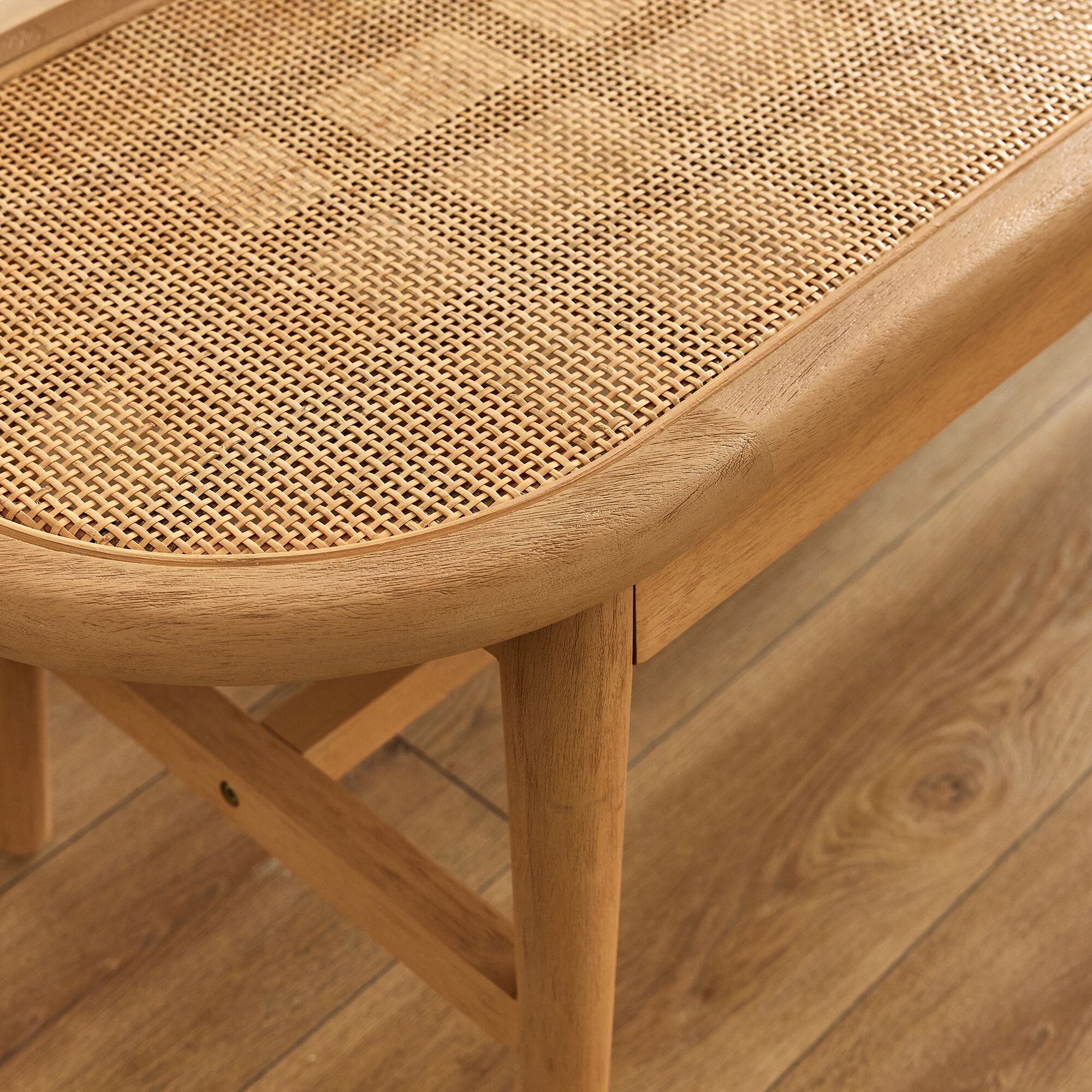 HELIONE - Banc oval en acajou L150cm - bois clair