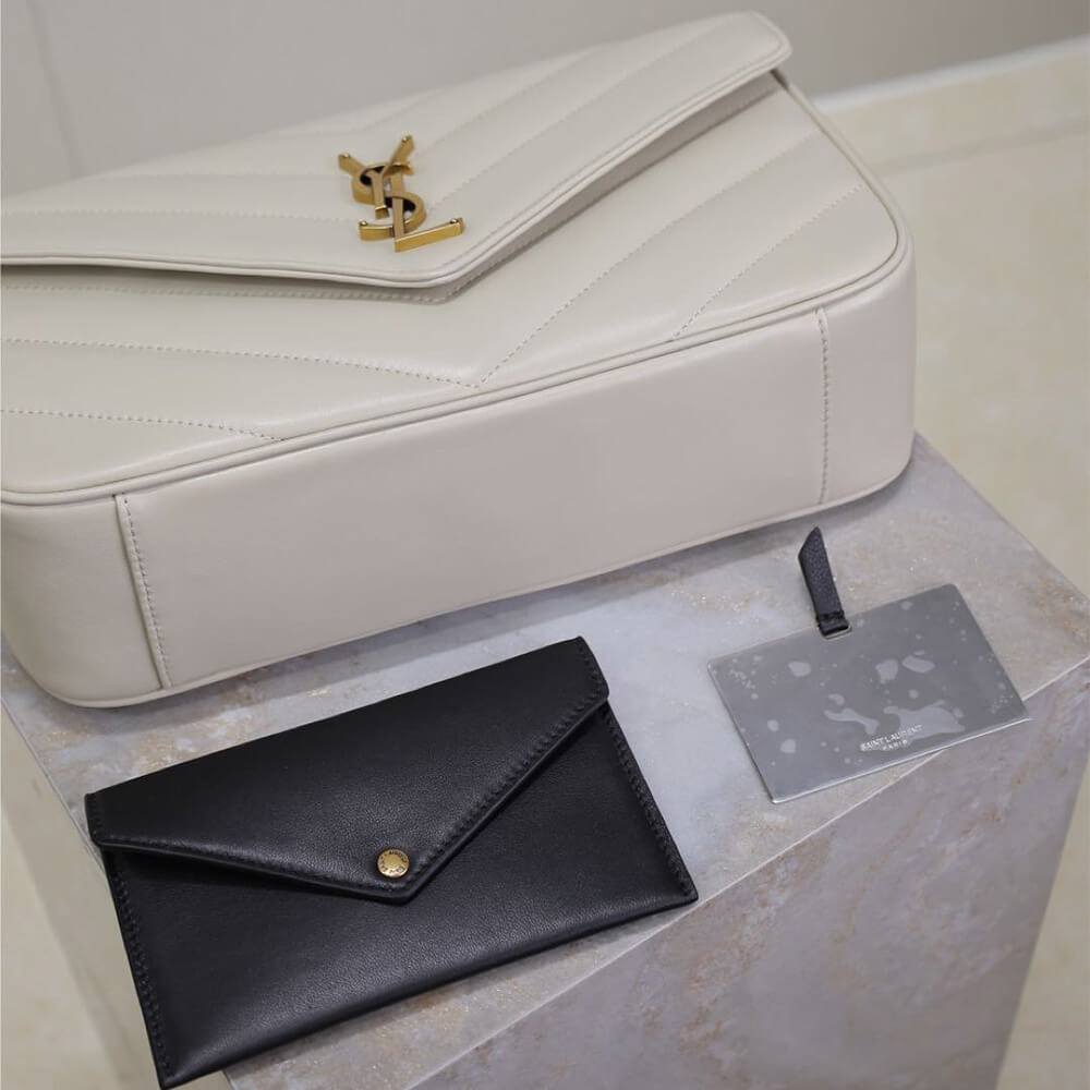 YSL LOULOU medium in MATELASSE lambskin - Top Club