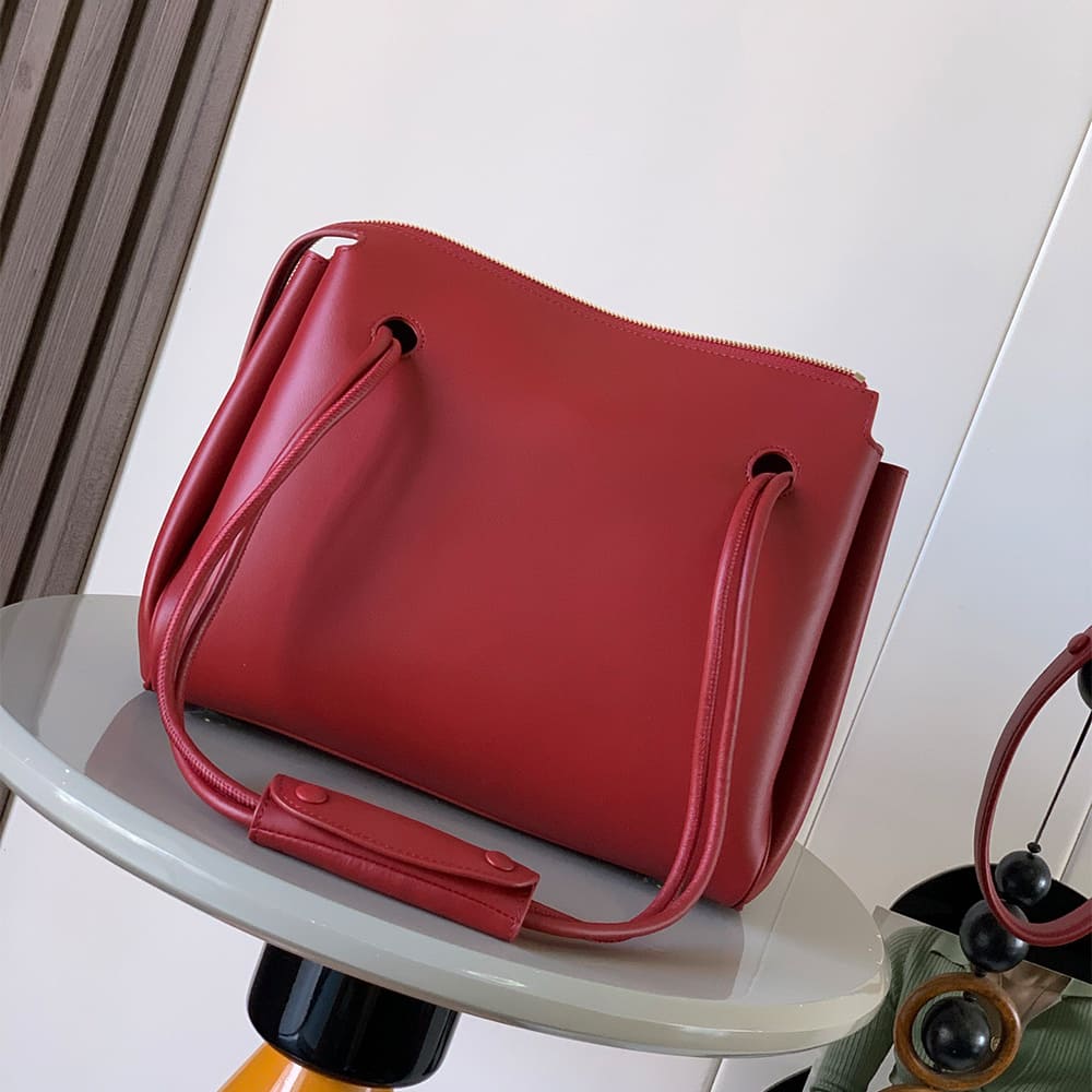Loewe Medium Madrid bagin supple calfskin(HIGH-END GRADE) - Top Club