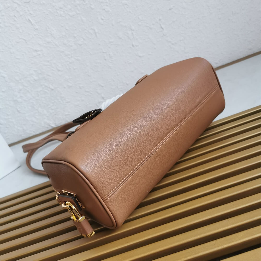 Prada Medium leather top-handle bag with padlock(high-end grade) - Top Club