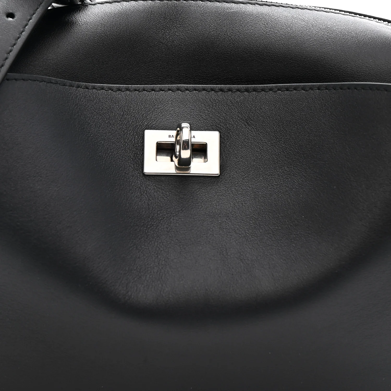 Smooth Calfskin Rodeo Camera Bag Black - Top Club