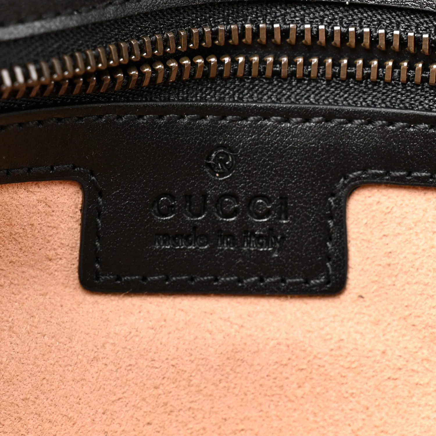 Calfskin Matelasse Small GG Marmont Shoulder Bag Black - Top Club