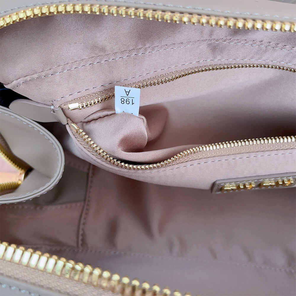 MIUMIU Large Arcadie Leather Bag(HIGH-END GRADE) - Top Club