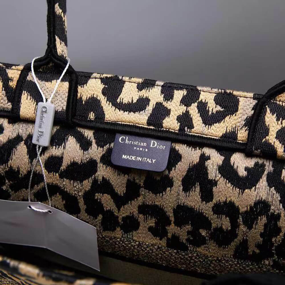 LARGE DIOR BOOK TOTE - Top Club