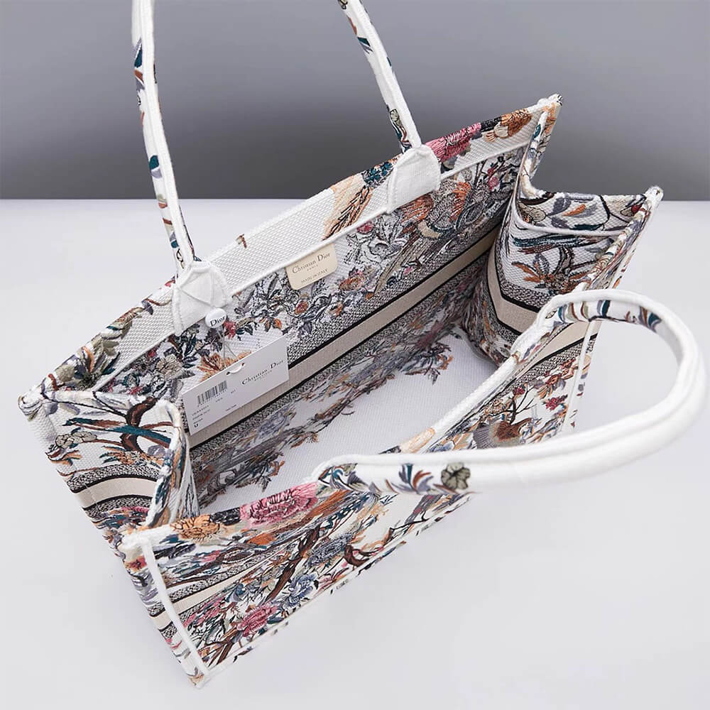 Dior LARGE DIOR BOOK TOTE - Top Club