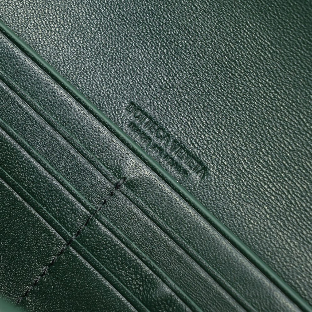 Bottega Veneta Andiamo Clutch(HIGH-END GRADE) - Top Club