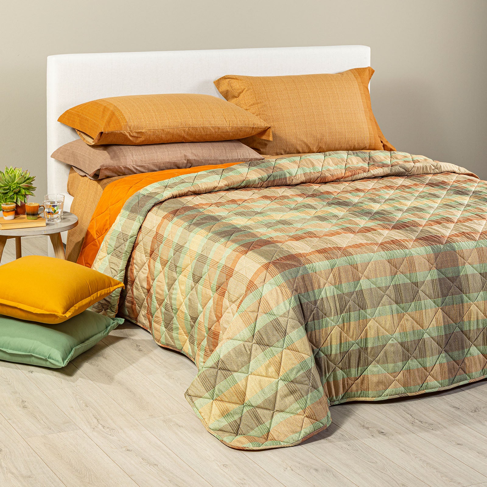 Copriletto Trapuntato In Microfibra Dylan Matrimoniale Gold Modern