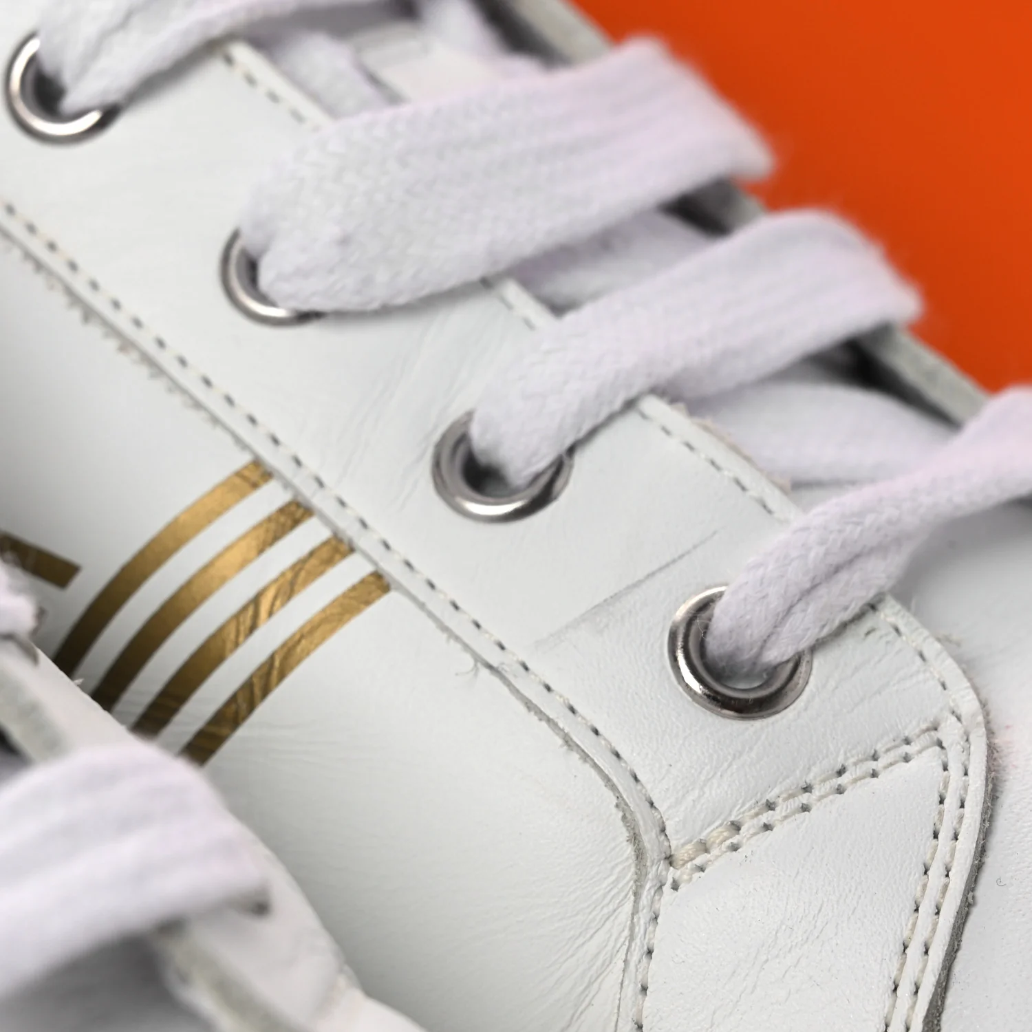Metallic Calfskin Womens Advantage Sneakers 39.5 White Dore - Top Club