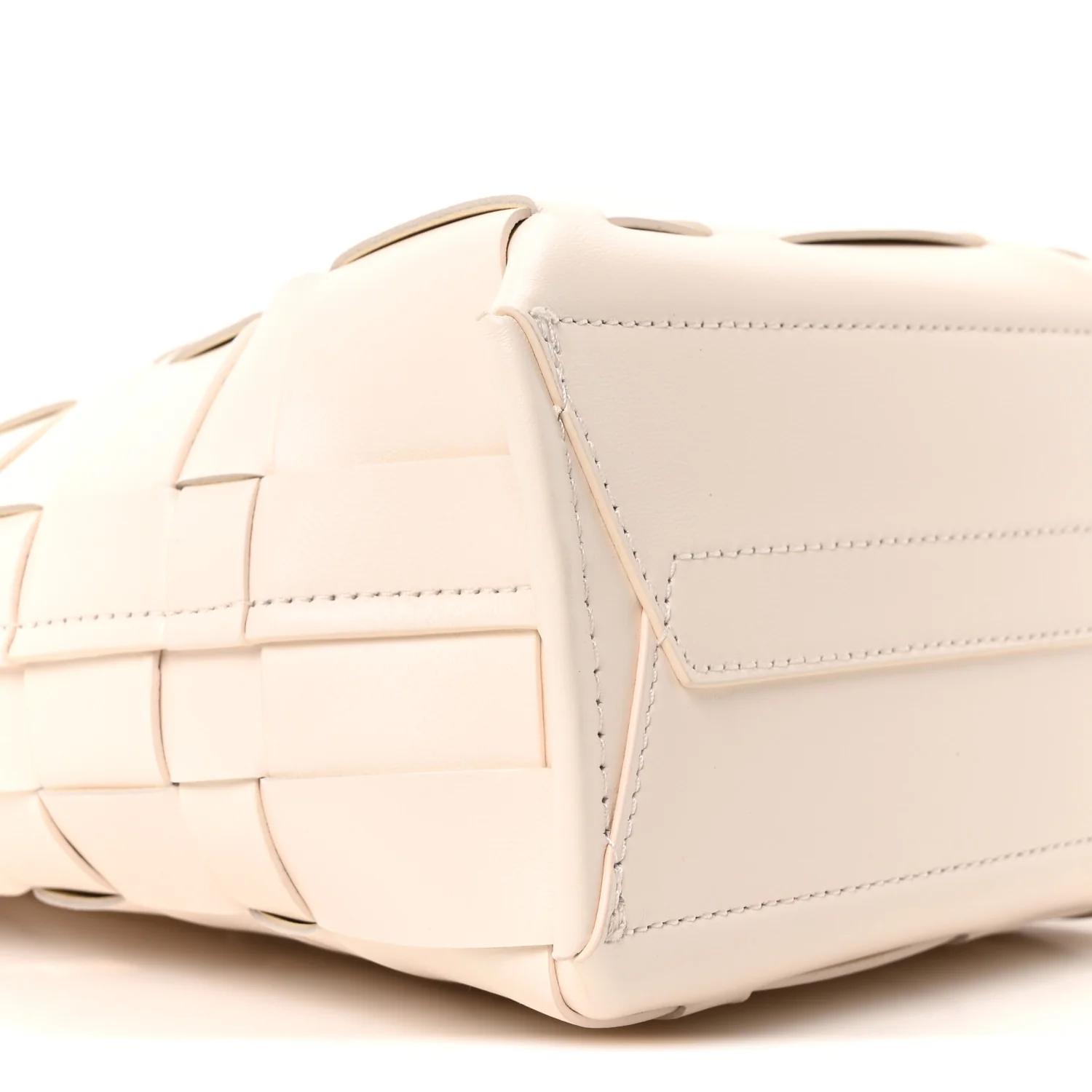 Smooth Calfskin Odita Mini Modern Lattice Bucket Bag Off White - Top Club
