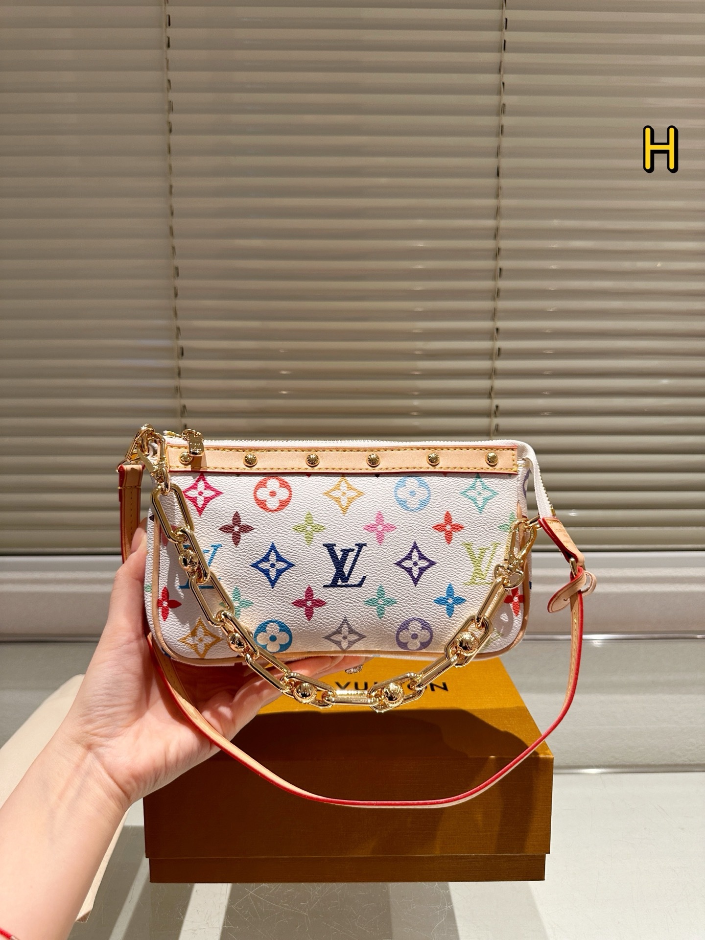Louis new arrival hobo bag size: 21*12 cm - Top Club