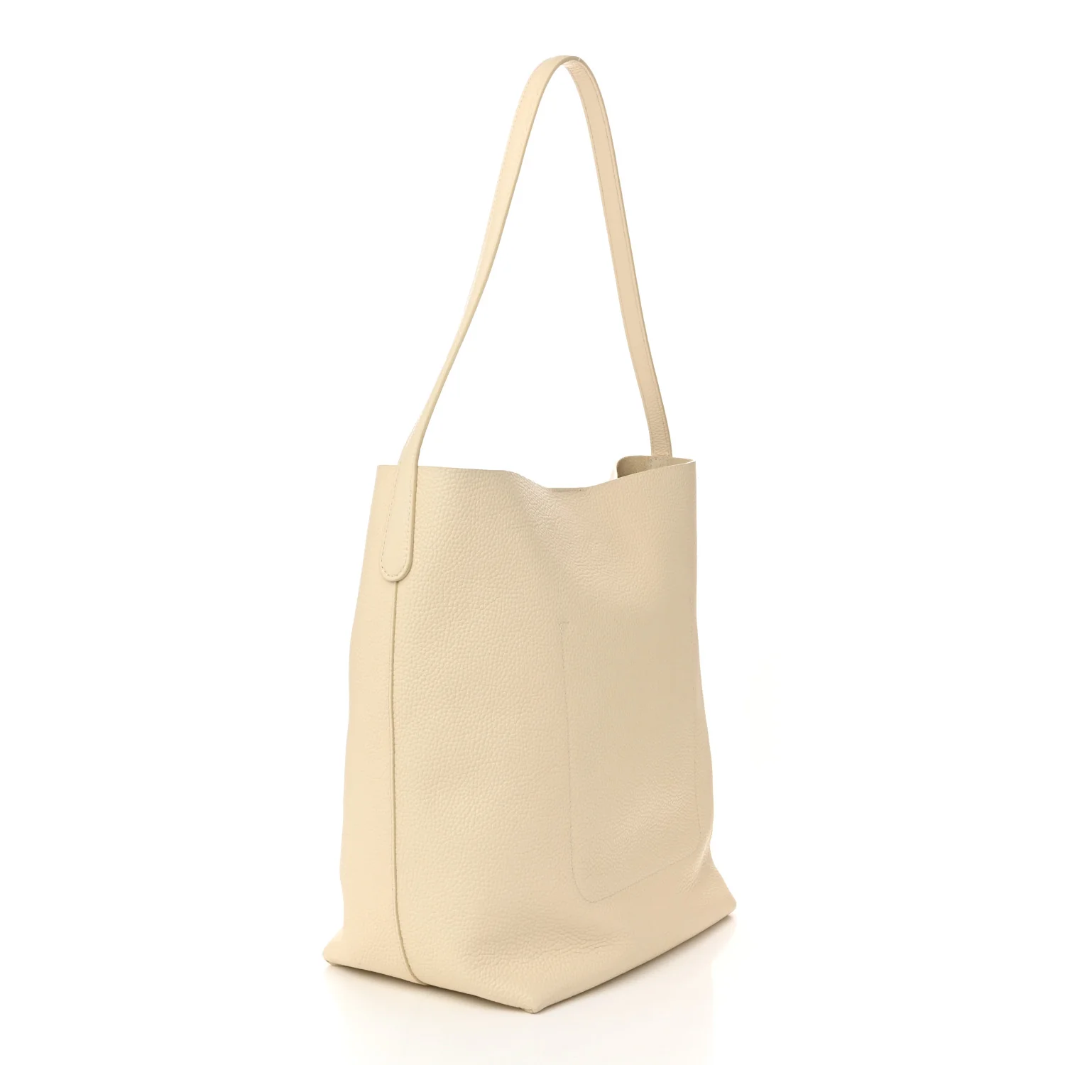 Pebbled Calfskin Everyday Cabas Avario - Top Club